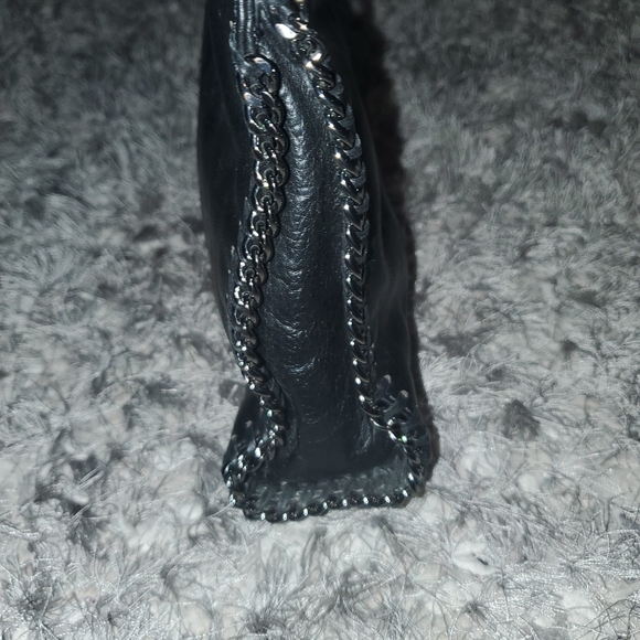 Bcbgmaxazria bag - Picture 9 of 12